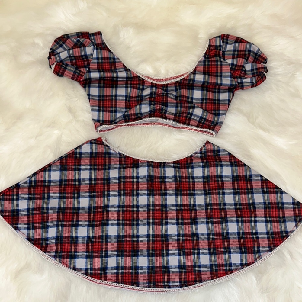 FLASH SALE! 📚 J. Valentine 2pc